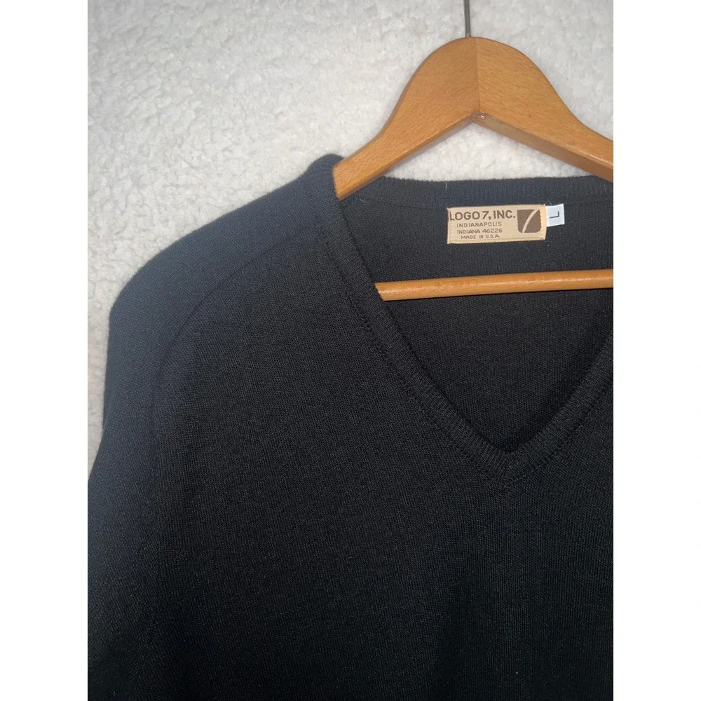 Vintage Logo 7 Mens Plano V-Neck Sweater‎ Black Large Made in USA Retro Knit